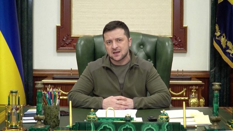 Ông Zelensky thông qua việc điều lực lượng phòng vệ lãnh thổ ra chiến trường